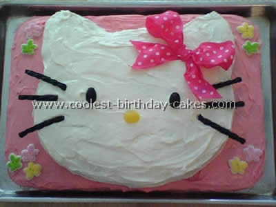 Hello Kitty Cake