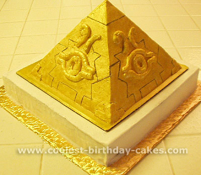 Pyramid Cake