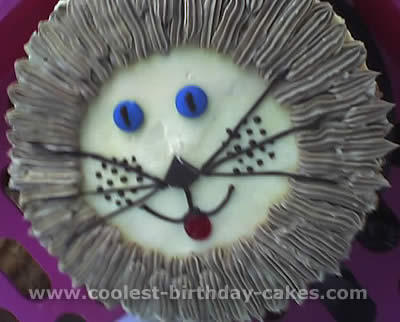 Lion Picture Cake