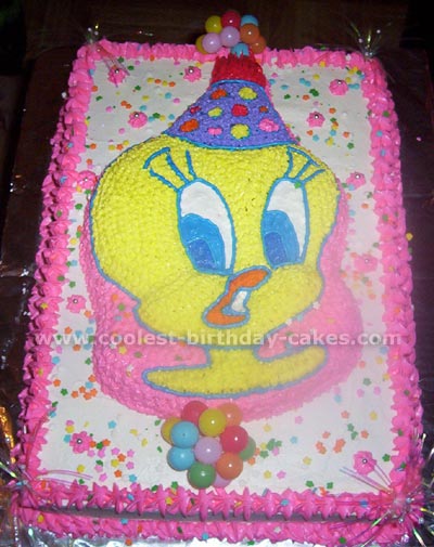 Looney Tune Tweety Cake Photo