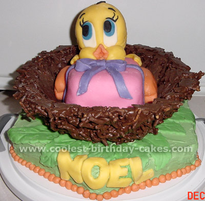 Looney Tune Tweety Cake Photo