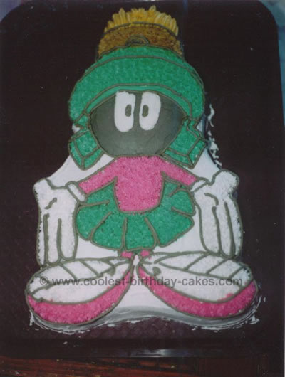 Coolest Marvin the Martian Cakes on the Web's Largest Homemade Birthday Cake Gallery