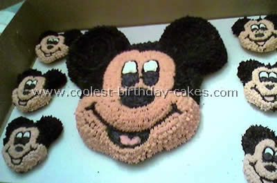 Mickey Mouse Picture Cake