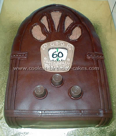 Coolest Antique Radio Cake Ideas and Photos