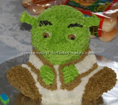 Shrek Character Cake Photo