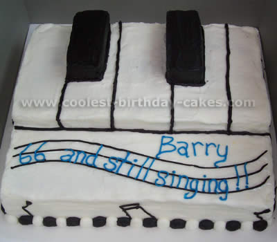 Piano-Shaped Cake