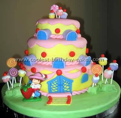 Strawberry Shortcake Kids Birthday Cake Idea