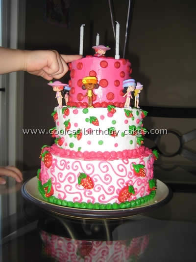 Strawberry Shortcake Kids Birthday Cake Idea