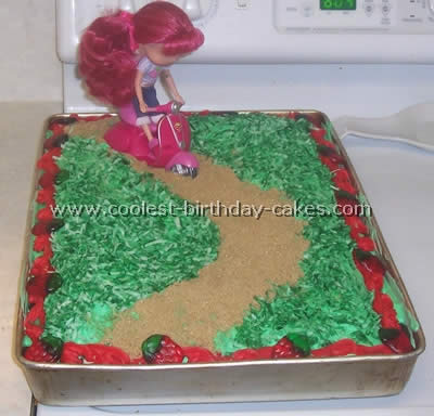 Strawberry Shortcake Kids Birthday Cake Idea