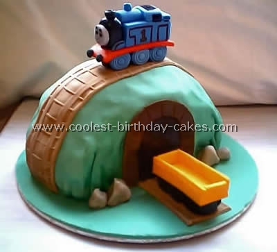 Thomas Birthday Cake Photo