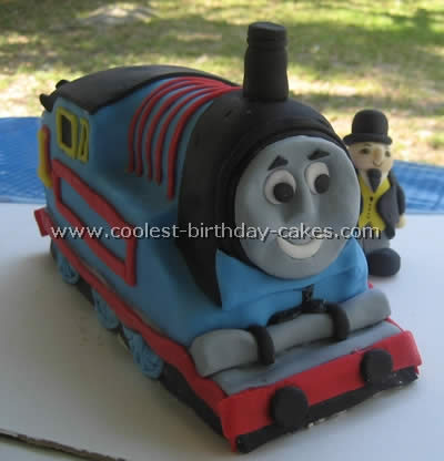 Thomas the Tank Engine Cake