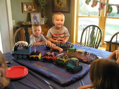 Thomas the Tank Engine Cake