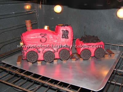 Train Birthday Cakes