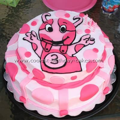 Uniqua Cake