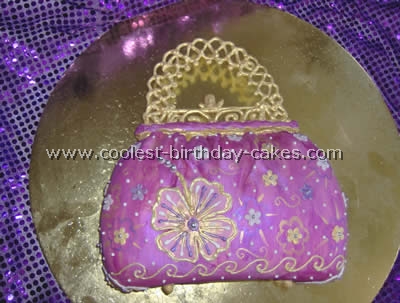 Purse-Shaped Unique Cake