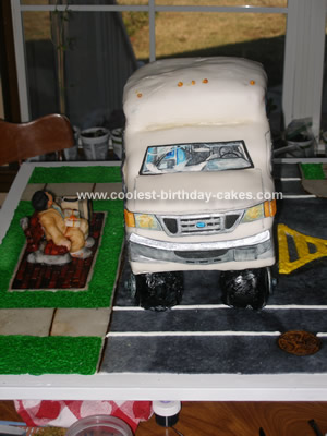 Bus Cake