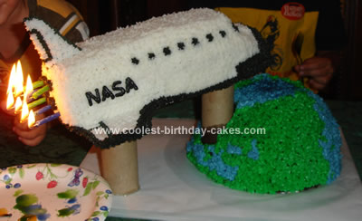  Nasa Shuttle Orbiting Earth Cake
