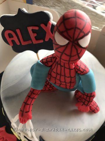 Cool Spiderman Theme Cake