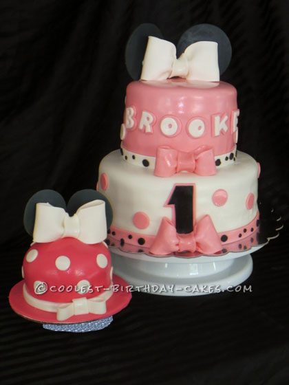 1st Birthday Minnie Mouse Cake0